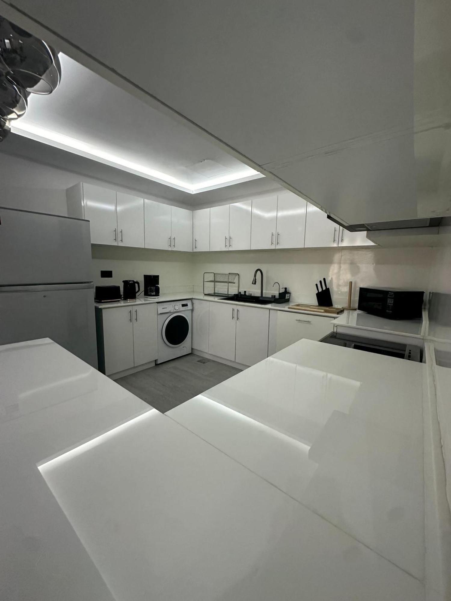 Fully Upgraded 2 Bedroom In Jumerah Village Circle *