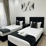 Fully Upgraded 2 Bedroom Apartment In Jumerah Village Circle